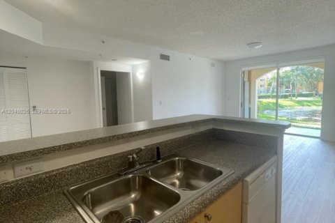 Condominio en alquiler en Miramar, Florida, 2 dormitorios, 90.77 m2 № 2086186 - foto 5