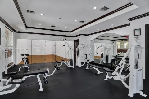 Condominio en alquiler en Miramar, Florida, 2 dormitorios, 90.77 m2 № 2086186 - foto 18