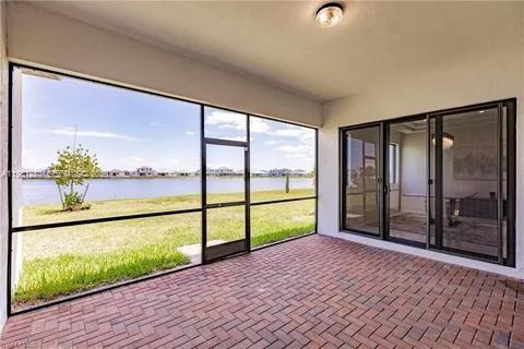 Купить виллу или дом в Аве Мария, Флорида 4 спальни, № 2006112 - фото 13