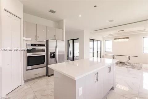 Купить виллу или дом в Аве Мария, Флорида 4 спальни, № 2006112 - фото 6