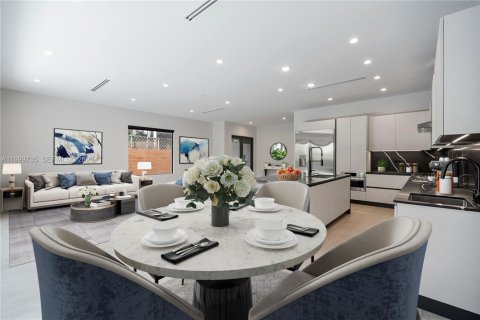 Immobilier commercial à vendre à Miami, Floride: 557.6 m2 № 2064422 - photo 5