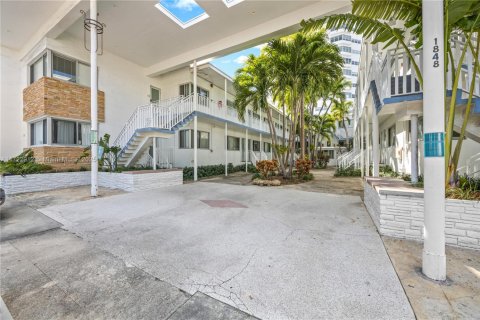 Condominio en venta en Miami Beach, Florida, 1 dormitorio, 42.18 m2 № 1473553 - foto 21