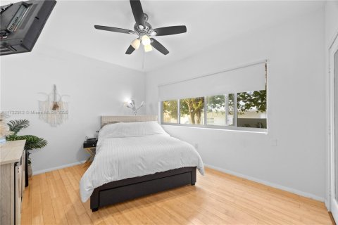 Condominio en venta en Miami Beach, Florida, 1 dormitorio, 42.18 m2 № 1473553 - foto 15