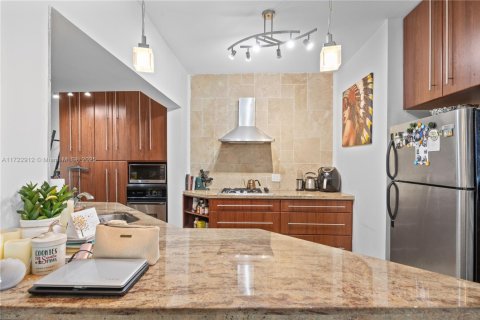 Condominio en venta en Miami Beach, Florida, 1 dormitorio, 42.18 m2 № 1473553 - foto 1