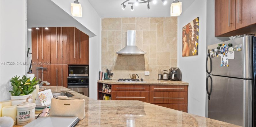 Condominio en Miami Beach, Florida, 1 dormitorio  № 1473553