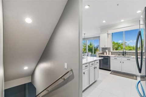 Купить таунхаус в Тампа, Флорида 5 комнат, 235.97м2, № 2099455 - фото 20