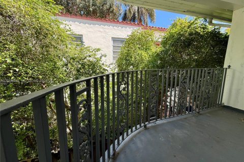 Casa en alquiler en Miami Beach, Florida, 2 dormitorios, 60.39 m2 № 2068853 - foto 7