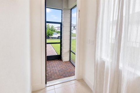 House in Ave Maria, Florida 3 bedrooms, 159.51 sq.m. № 2191705 - photo 3