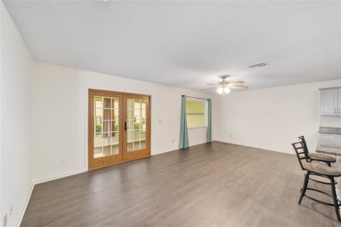 House in Ocala, Florida 2 bedrooms, 143.16 sq.m. № 1755222 - photo 9