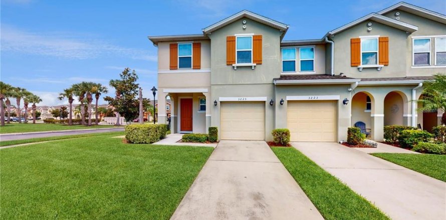 Touwnhouse à Kissimmee, Floride 4 chambres, 165.55 m2 № 2432597
