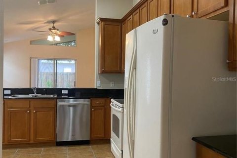 Casa en alquiler en Orlando, Florida, 4 dormitorios, 193.7 m2 № 2197588 - foto 6