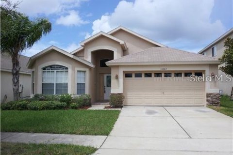 House in Orlando, Florida 4 bedrooms, 193.7 sq.m. № 2197588