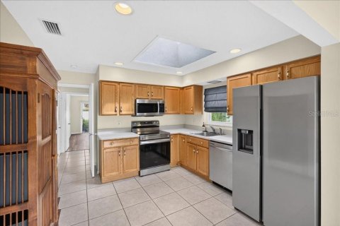 Villa ou maison à vendre à Palm Coast, Floride: 3 chambres, 142.51 m2 № 2406801 - photo 4