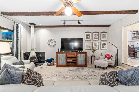 Villa ou maison à vendre à Tampa, Floride: 2 chambres, 167.41 m2 № 2094068 - photo 10
