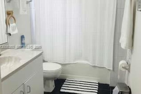 Immobilier commercial à louer à Homestead, Floride: 1 chambre, 273.69 m2 № 2170901 - photo 6