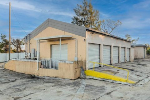 Propiedad comercial en alquiler en Hudson, Florida № 1906483 - foto 3