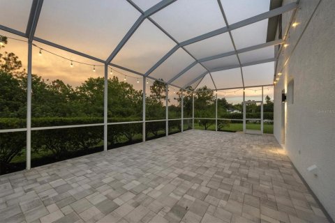 House in Bradenton, Florida 5 bedrooms, 334.91 sq.m. № 1826666 - photo 8