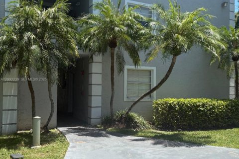 Copropriété à louer à Palmetto Bay, Floride: 1 chambre, 61.69 m2 № 2387856 - photo 11