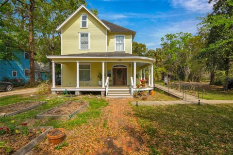 Propiedad comercial en alquiler en Gainesville, Florida, 189.8 m2 № 1893651 - foto 1