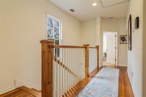 Propiedad comercial en alquiler en Gainesville, Florida, 189.8 m2 № 1893651 - foto 24