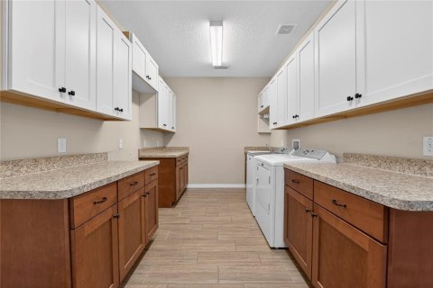 Villa ou maison à vendre à Ocala, Floride: 2 chambres, 172.43 m2 № 2137071 - photo 27