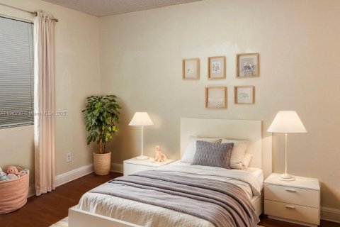 Condo in Coral Springs, Florida, 2 bedrooms  № 1850679 - photo 10