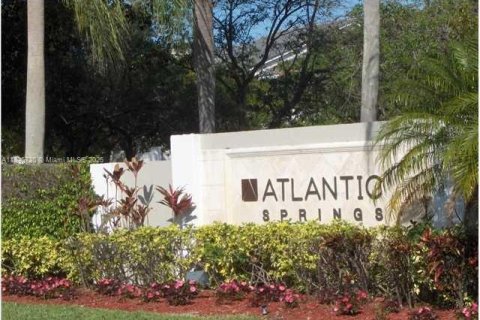 Condo in Coral Springs, Florida, 2 bedrooms  № 1850679 - photo 1