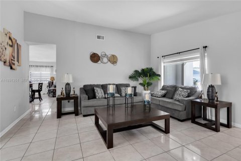 Villa ou maison à vendre à Cooper City, Floride: 3 chambres, 135.36 m2 № 1989812 - photo 17