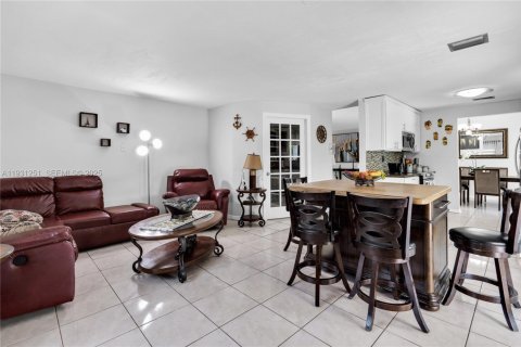 Villa ou maison à vendre à Cooper City, Floride: 3 chambres, 135.36 m2 № 1989812 - photo 20