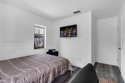 Villa ou maison à vendre à Cooper City, Floride: 3 chambres, 135.36 m2 № 1989812 - photo 26