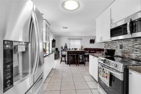 Villa ou maison à vendre à Cooper City, Floride: 3 chambres, 135.36 m2 № 1989812 - photo 23