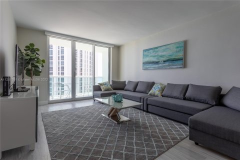 Copropriété à louer à Hollywood, Floride: 1 chambre, 81.2 m2 № 1947094 - photo 5