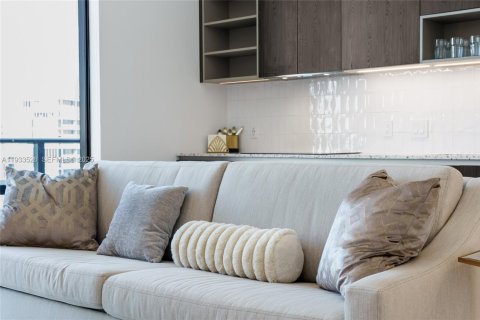 Copropriété à louer à Miami, Floride: 2 chambres, 96.99 m2 № 1991309 - photo 9