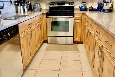 Condominio en alquiler en Delray Beach, Florida, 2 dormitorios, 112.5 m2 № 2058018 - foto 13