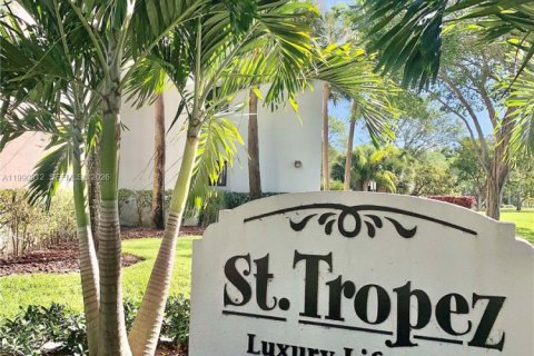 Condominio en alquiler en Delray Beach, Florida, 2 dormitorios, 112.5 m2 № 2058018 - foto 2