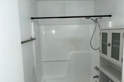 Apartamento en alquiler en Auburndale, Florida, 2 dormitorios, 74.69 m2 № 1781082 - foto 5