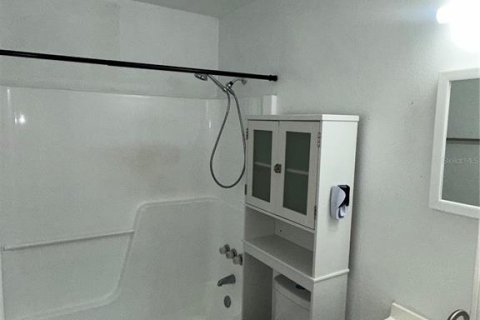 Apartamento en alquiler en Auburndale, Florida, 2 dormitorios, 74.69 m2 № 1781082 - foto 4