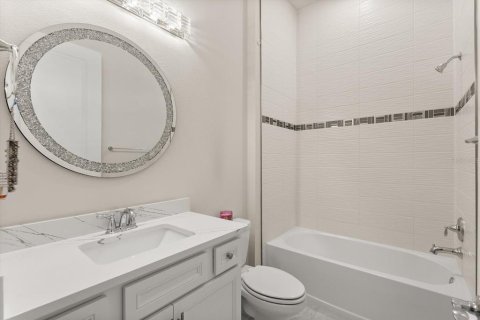 Casa en venta en Orlando, Florida, 4 dormitorios, 216.65 m2 № 1900735 - foto 22