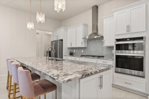 Casa en venta en Orlando, Florida, 4 dormitorios, 216.65 m2 № 1900735 - foto 12