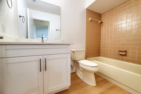 Купить виллу или дом в Клируотер, Флорида 7 комнат, 151.99м2, № 2352381 - фото 25