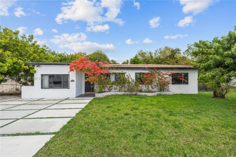 Villa ou maison à Miami, Floride 2 chambres, 150.13 m2 № 2044800