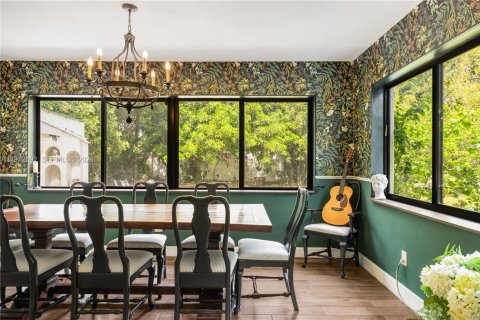 Villa ou maison à vendre à Miami, Floride: 2 chambres, 150.13 m2 № 2044800 - photo 29