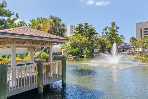 Copropriété à vendre à Sarasota, Floride: 2 chambres, 139.17 m2 № 2145015 - photo 30