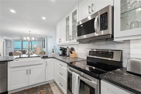 Copropriété à vendre à Sarasota, Floride: 2 chambres, 139.17 m2 № 2145015 - photo 5