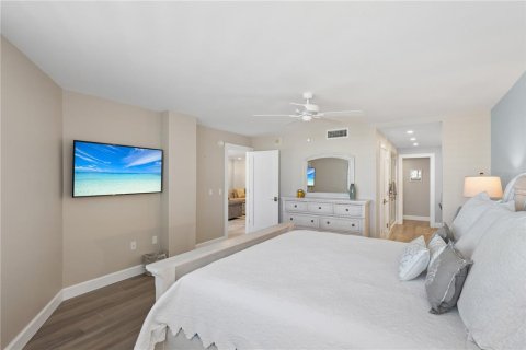 Copropriété à vendre à Sarasota, Floride: 2 chambres, 139.17 m2 № 2145015 - photo 17