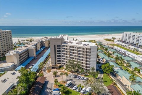 Copropriété à vendre à Sarasota, Floride: 2 chambres, 139.17 m2 № 2145015 - photo 27