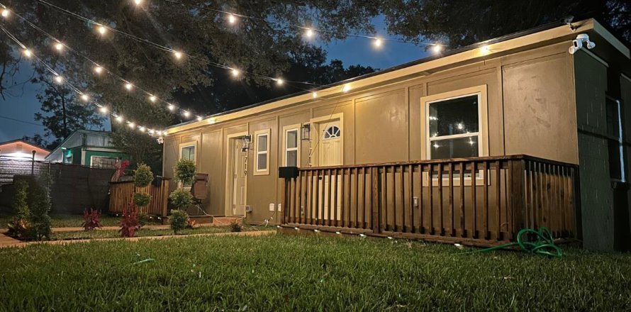 Duplex à Jacksonville, Floride 4 chambres, 104.42 m2 № 802148