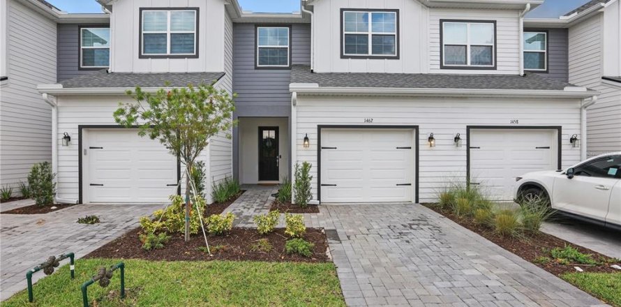 Townhouse in Oviedo, Florida 3 bedrooms, 174.38 sq.m. № 1770049