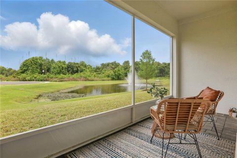 Townhouse in Oviedo, Florida 3 bedrooms, 174.38 sq.m. № 1770049 - photo 25