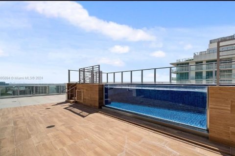 Condo in Sunny Isles Beach, Florida, 3 bedrooms № 1940107 - photo 24